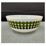 VTG Pyrex #404 Green Polka Dot Mixing Bowl