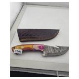 Damascus Steel Skinner Gut Hook Hunting Knife