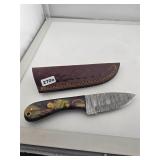 Damascus Steel Fixed Blade Knife With Sheath
