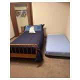 Trundle bed