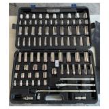 Quinn 1/2 in metric and standard socket set