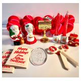 MIXED VINTAGE CHRISTMAS DECOR