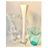 3 PIECE VINTAGE ART GLASS