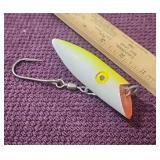 4' Yellow/White Salmon Plug