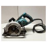 MAKITA 7-1/4 in. Electric Circular Saw