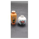 2 Miniture Vases