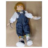 JACK CROWNE DOLLS PORCELAIN APPROX 17' JACK CROWNE DOLLS PORCELAIN APPROX 17'