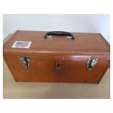 METAL TOOL BOX WITH TRAY 20' WIDE METAL TOOL BOX WITH TRAY 20' WIDE