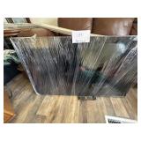 Flat Screen Television w Remote