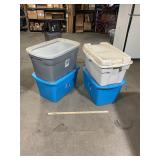 4 Plastic Totes w/ Lids, 3 - 30g, 1 - 28g