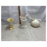 Pottery vases. Weller. West coast. Franciscan. Pic