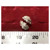 Adjustable Leaf Ring