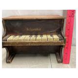 Vtg Schoenhut miniature wooden toy piano