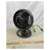 Oscillating Fan. Honeywell turbo force, powers on