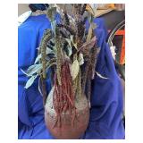 Voyage 16' clay flower vase