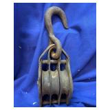 Iron Antique Pulley with three wheels for block