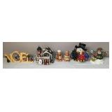 Christmas Decor-S/P Shakers/Snowmen/ Lightup House