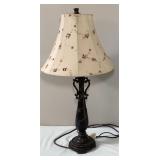 Pretty Metal Flower Table Lamp