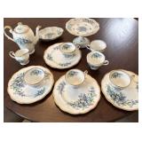 ROYAL STANDARD "FORGET-ME-NOT" FINE BONE CHINA