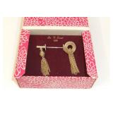 Caroline Emmons Tie 'n Tassel Pin