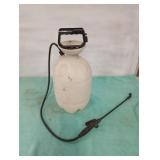 Garden sprayer
