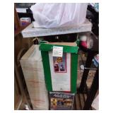 Misc Christmas Decor & Power Juicer