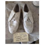 Women's 8.5 FootJoy Golf Cleats