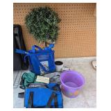 Misc Lot, Grocery Totes, Etc