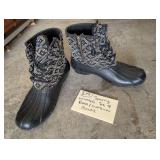 Women's 9 Sperry Outdoor/Rain Boots