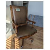 Hooker Furniture Wood & Leather Look Office Chair