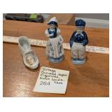 Vintage Occupied Japan Figurines,Dutch Couple,Shoe