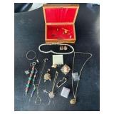 Misc lot of Avon Jewelry