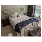 VTG style satin nickel metal queen bed w/ linens