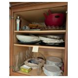 Kitchen Cabinet contents (i)