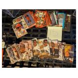 1:144 DC Cars & Action Packed trading cards