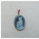 14k Gold Cameo Cat Pendant