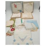 Vintage Ladies Quality Handkerchiefs Embroidered