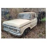1974 Ford 1 ton Steak Body Truck 9000 GVW NO TITLE