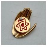14K Yellow Gold Healing Hand Pendant 8 grams