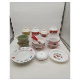 Campbell's Soup Kids Covered Ramekin Plates Bowls