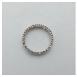 10k White Gold Circle Diamond Pendant 1.1grams