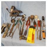 Metal Snips Wire Stripers Elec Staple Gun Tool Lot