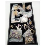 LOT Jewelry Findings Gold Flat Pin Heads Beads