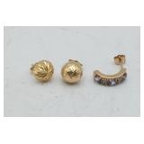 14k Gold Earrings 0.7g & 10k  Diamond Earring 0.6g