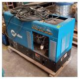 Miller Welder Generator 20 HP 10K Watts Bobcat 250