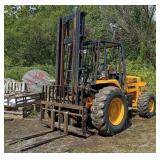 JCB 930 RTFL Fork Lift 4WD 7500lb lift SEE NOTES