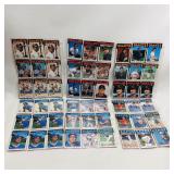 Vintage Baseball Card Lot: 
