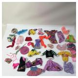 Vintage Doll Clothes Lot: Barbie Size