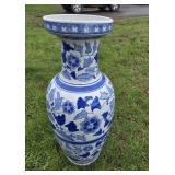 LARGE CHINESE  PORCELAIN BALUSTER VASE