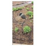 WHIMSICAL SOLAR POWERED BEE GARDEN STAKE
